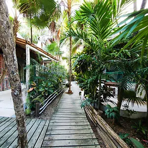 https://cormoran-boutique-hotel.allrivieramayahotels.com