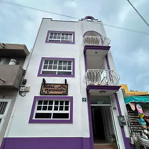 2* Hotel Marcianito